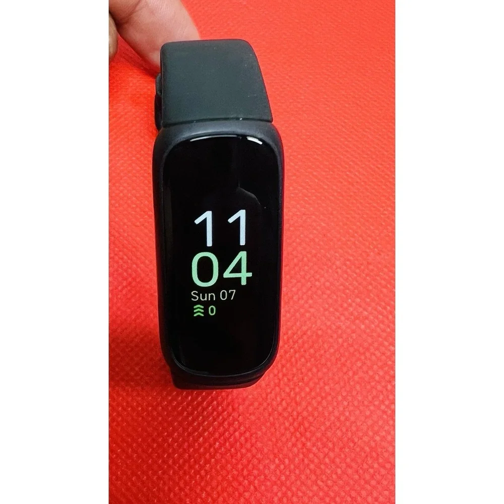 Fitbit Inspire 3 Fitness Activity Tracker Heart Rate Monitor in Midnight Zen